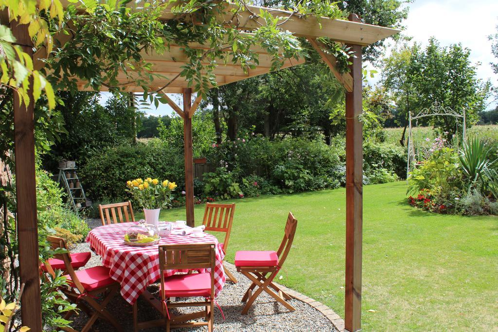 Le Domaine De L'Arche Bed & Breakfast Plouasne ภายนอก รูปภาพ